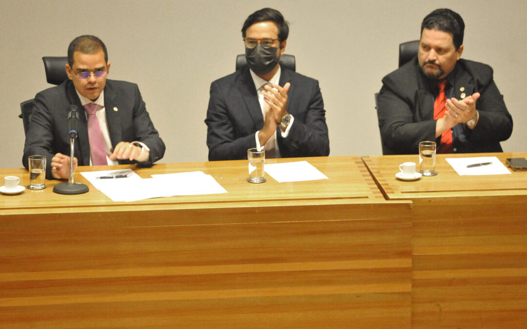 CLDF homenageia advogados defensores dos direitos e garantias individuais