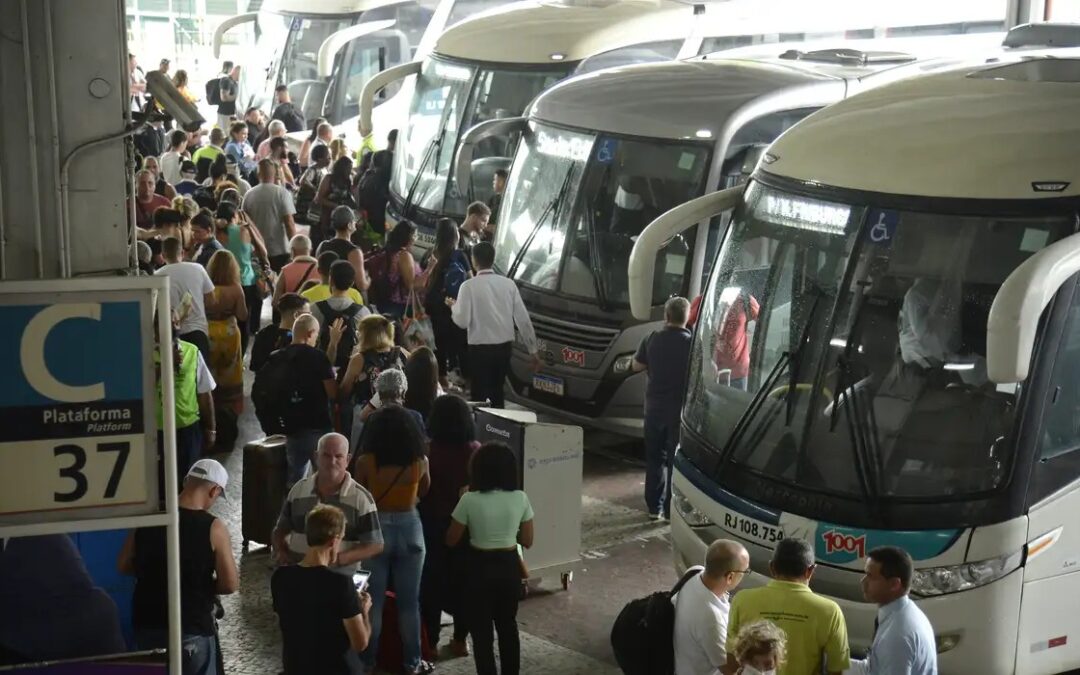 Tempo de tarefas de motorista antes e depois das viagens será pago como extra